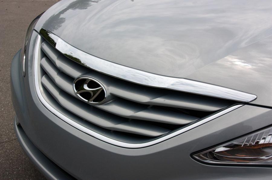  Hyundai Sonata GLS 2011 года  (фото 3 из 41)